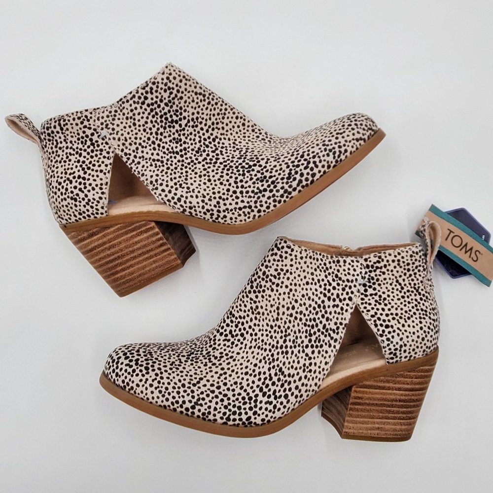 Toms Animal Print Ankle Booties - NWT - Picture 7 of 15